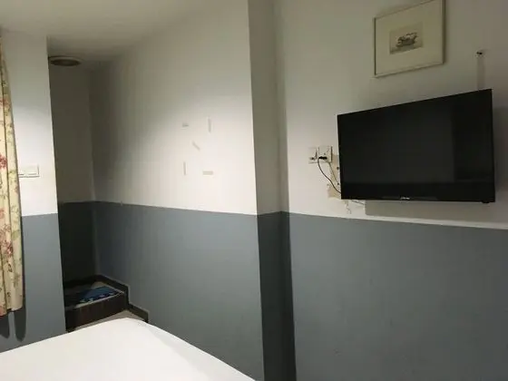 Standard Oda, 1 En Büyük (King) Boy Yatak, Penceresiz