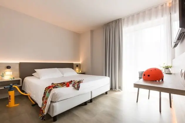 Economy Tek Büyük Yataklı Oda