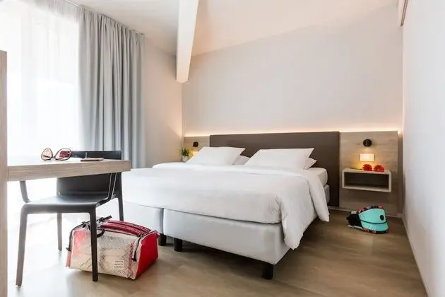 Economy Tek Büyük Yataklı Oda