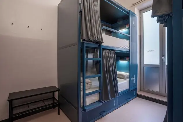 Dört Kişilik Oda (4 single beds)