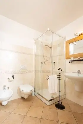 Panoramic Tek Büyük Yataklı Oda, Bahçe Manzaralı