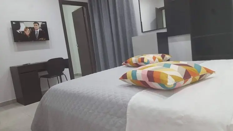 Tek Büyük Yataklı Oda, 1 Çift Kişilik Yatak