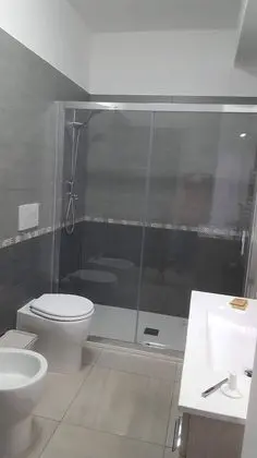 Tek Büyük Yataklı Oda, 1 Çift Kişilik Yatak