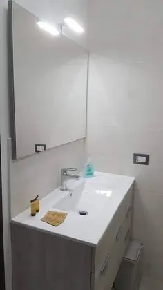 Tek Büyük Yataklı Oda, 2 Tek Kişilik Yatak