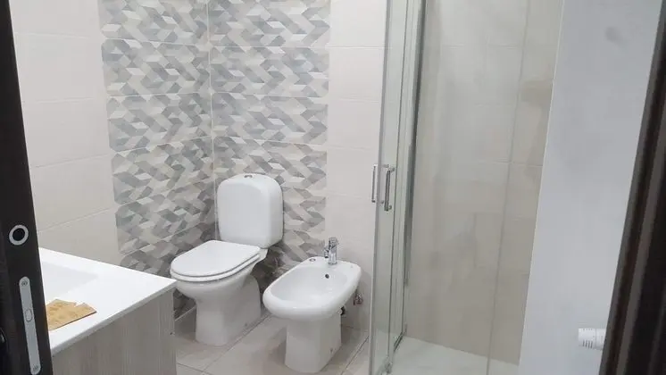 Tek Büyük Yataklı Oda, 2 Tek Kişilik Yatak