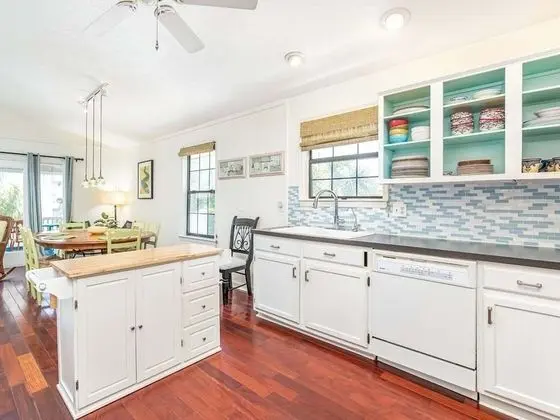 Ev, Birden Çok Yatak, Mutfak, Bahçe Manzaralı