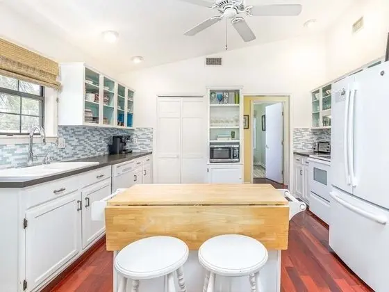 Ev, Birden Çok Yatak, Mutfak, Bahçe Manzaralı