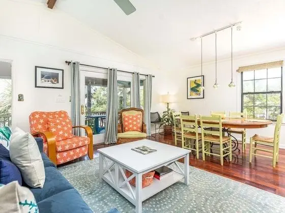 Ev, Birden Çok Yatak, Mutfak, Bahçe Manzaralı