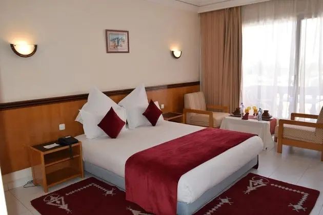 Tek Büyük Yataklı Oda