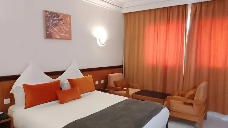 Tek Büyük Yataklı Oda