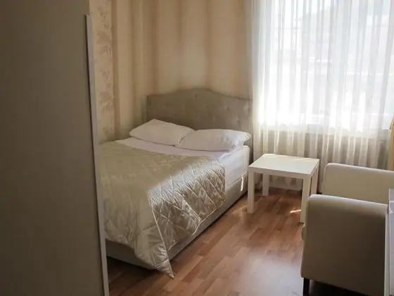 Çift Kişilik, Şehir Manzaralı