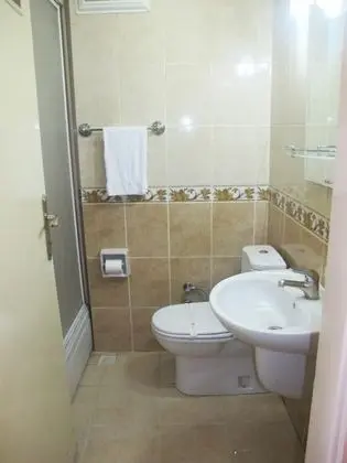 Çift Kişilik, Şehir Manzaralı