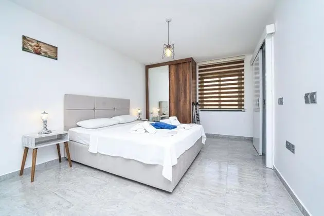 Penthouse Premium Custom Oda