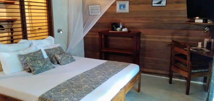 Deluxe Dört Kişilik Oda, Deniz Manzaralı