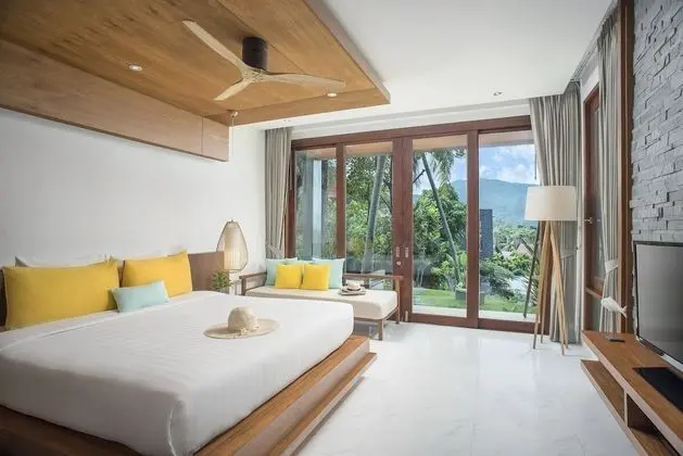 Deluxe Garden View Room