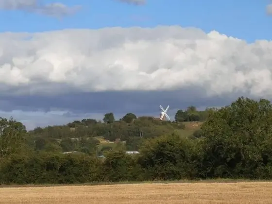 Apart Daire, 1 Büyük (Queen) Boy Yatak