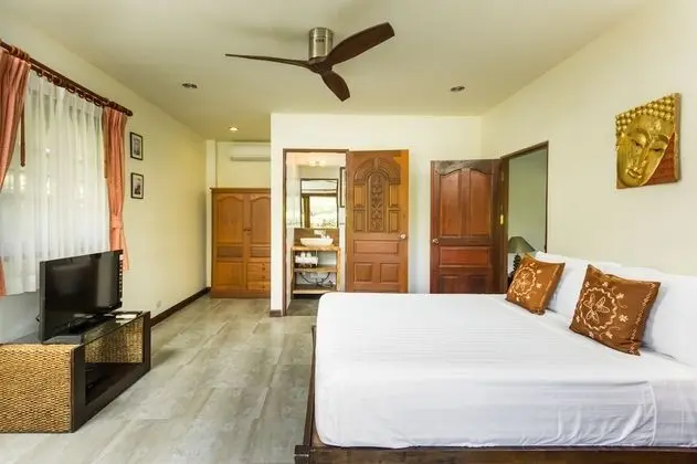 4 Bedrooms Deluxe Villa