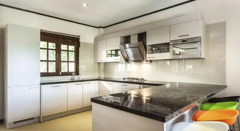 5 Bedrooms Beachfront Exclusive Grand Villa Deluxe