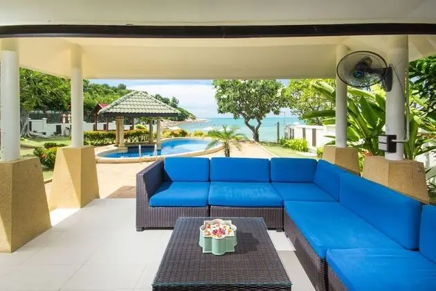 5 Bedrooms Beachfront Exclusive Grand Villa Deluxe