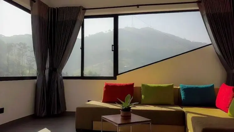 Deluxe Süit, 2 Büyük (Queen) Boy Yatak, Banyolu/Duşlu, Dağ Manzaralı