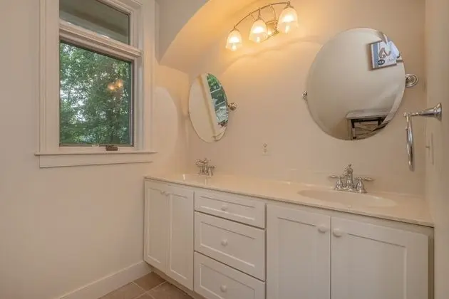 Ev, Birden Çok Yatak, Şömine