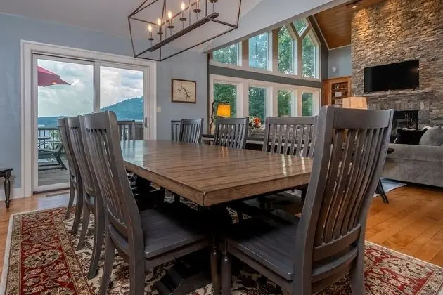 Ev, Birden Çok Yatak, Şömine