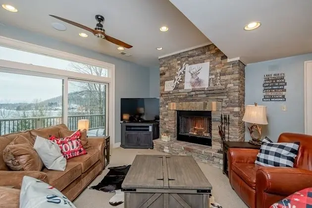 Ev, Birden Çok Yatak, Şömine