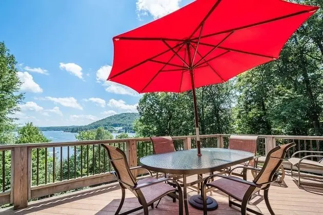 Ev, Birden Çok Yatak, Şömine