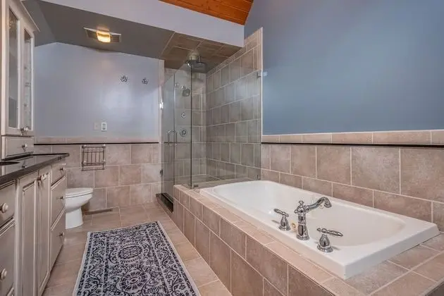 Ev, Birden Çok Yatak, Şömine