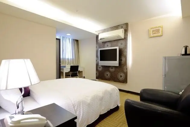 Deluxe Tek Büyük Yataklı Oda