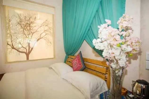 Comfort Tek Büyük Yataklı Oda