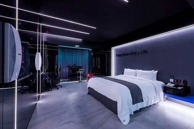 Deluxe Tek Büyük Yataklı Oda (SPA)