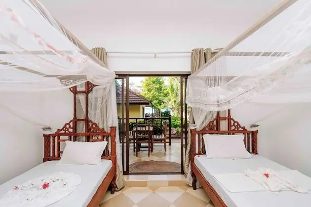Deluxe Tek Büyük veya İki Ayrı Yataklı Oda, Balkon, Deniz Manzaralı