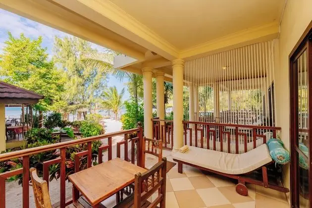 Deluxe Tek Büyük veya İki Ayrı Yataklı Oda, Balkon, Deniz Manzaralı