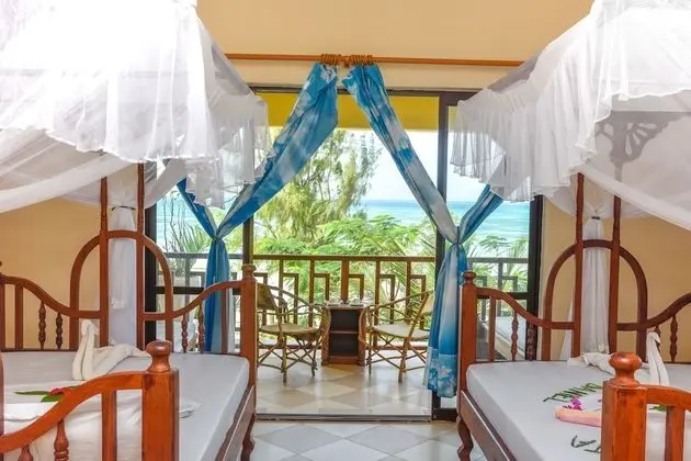Deluxe Üç Kişilik Oda, Balkon, Deniz Manzaralı