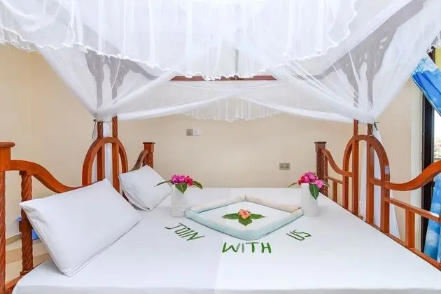Deluxe Üç Kişilik Oda, Balkon, Deniz Manzaralı