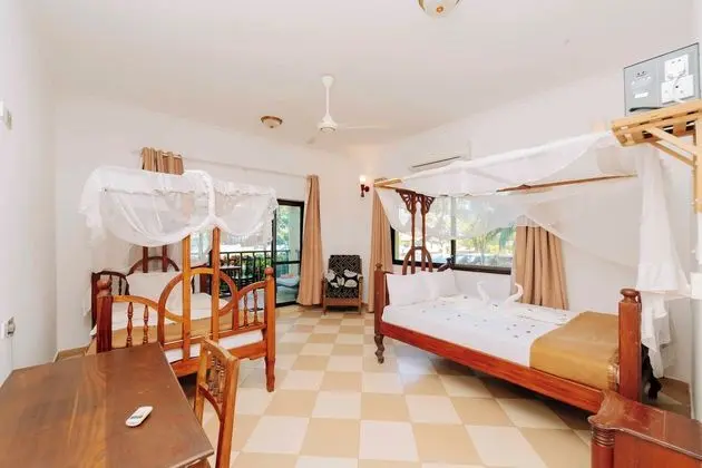 Deluxe Üç Kişilik Oda, Balkon, Deniz Manzaralı