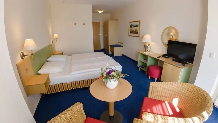 Standard Tek Büyük Yataklı Oda