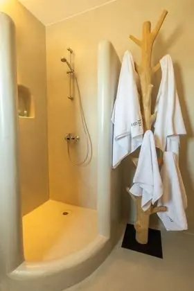 Deluxe Tek Büyük Yataklı Oda, Deniz Manzaralı