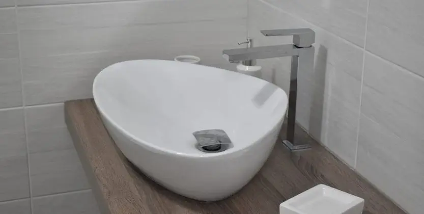 Standard Tek Büyük Yataklı Oda, Özel Banyo (External)