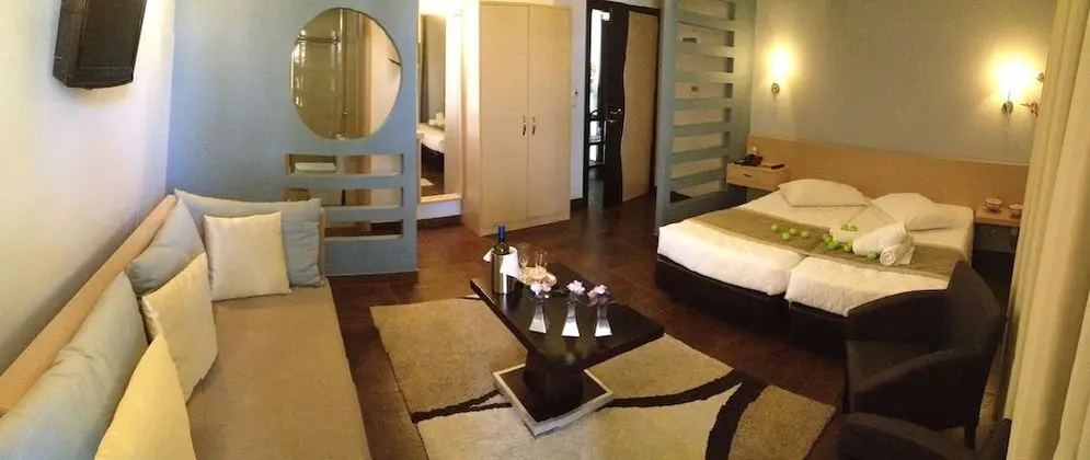Tek Büyük Yataklı Oda