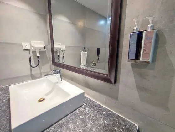 Executive Tek Büyük Yataklı Oda