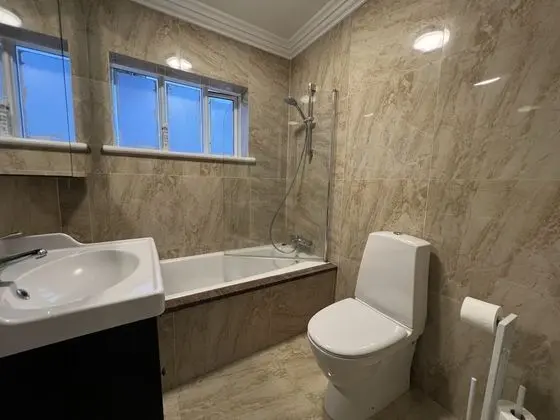 Tek Büyük veya İki Ayrı Yataklı Oda