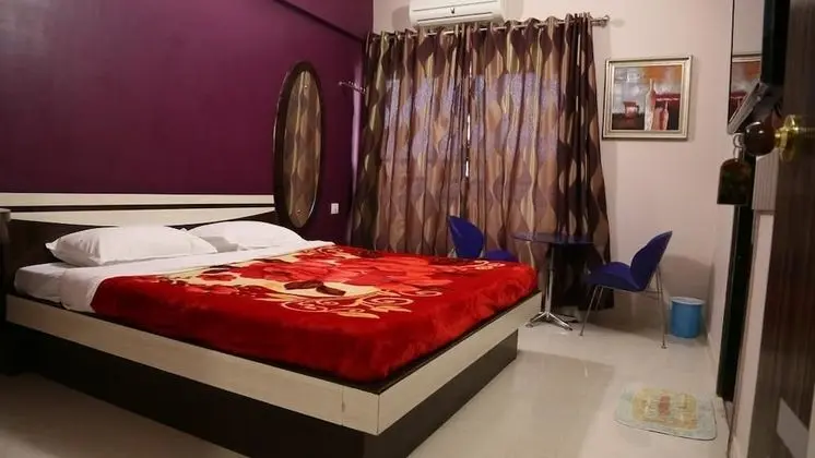 Deluxe Tek Büyük Yataklı Oda, 1 En Büyük (King) Boy Yatak, Şehir Manzaralı