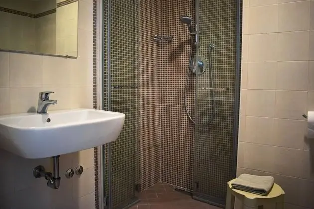 Standard Tek Büyük veya İki Ayrı Yataklı Oda