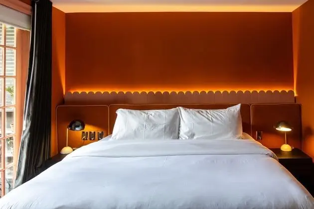 Master Suite Gris
