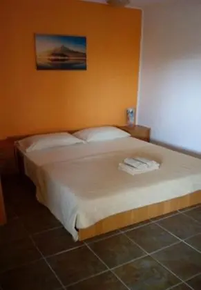 Stüdyo (Igo - 40 m from pebble beach - SA1(2))