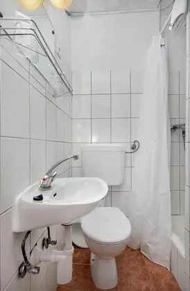 Apart Daire (Igor - 5 m from beach - B(2+2))