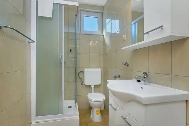 Apart Daire (Igor - 5 m from beach - C(4+3))