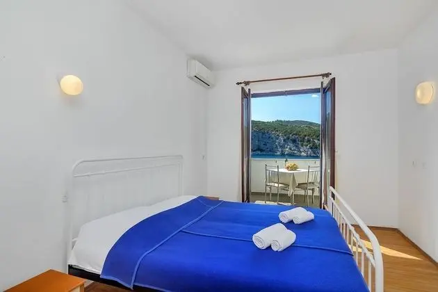 Stüdyo (Igor - 5 m from beach - SA1(2+1))